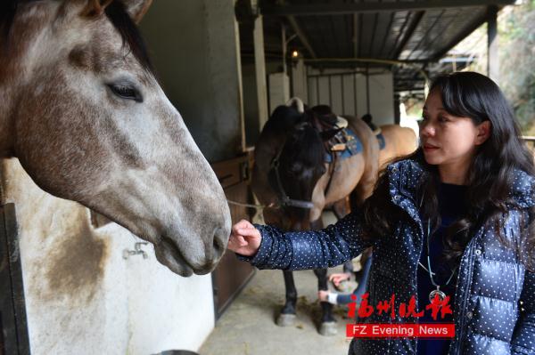 太飒了！福州美少女亮相全国赛场！