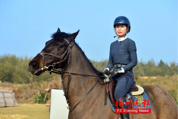 太飒了！福州美少女亮相全国赛场！