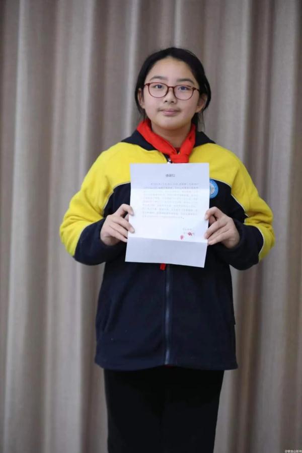 危急时刻，六年级女孩“教科书式”救人！