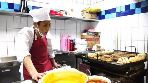 “阿大葱油饼”重开了？没想到被本尊撇清关系……