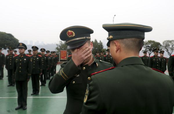 再见，我的战友！武警重庆总队船艇支队举行老兵退伍仪式