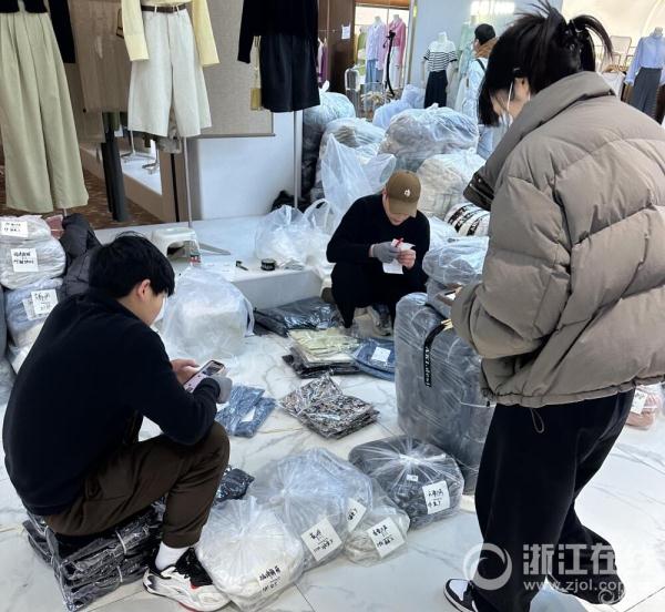“我们这行的春天要来了！”杭州这里每天有8万人涌入，只为……