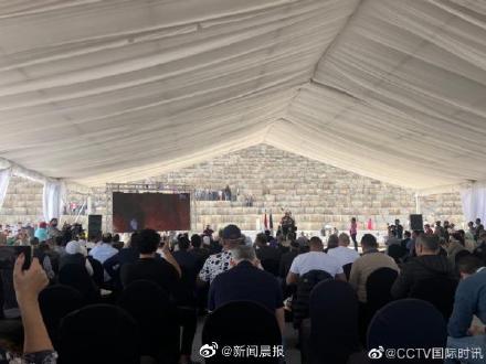 胡夫金字塔内发现长9米新通道 胡夫金字塔内发现长9米新通道