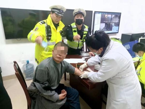 刑事立案！广西一男子酒驾，血液中酒精含量超醉驾标准近3.2倍！