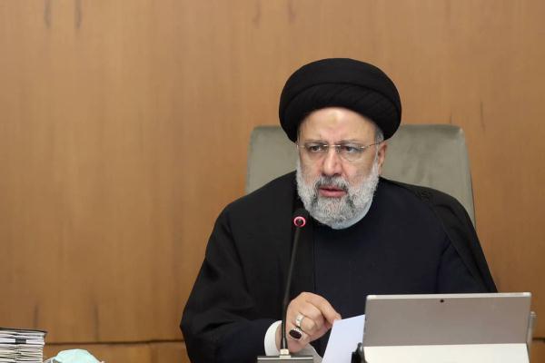 伊朗多地发生学生神秘中毒事件,总统莱希下令调查 伊朗多地发生学生神秘中毒事件,总统莱希下令调查