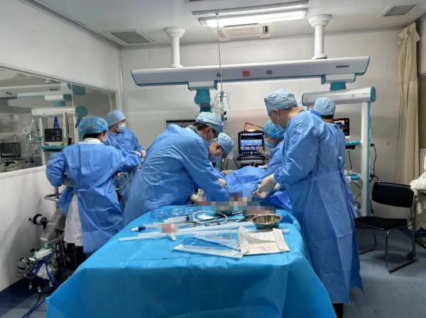 16岁女孩心脏骤停!抢救7天转危为安!医生提醒…… 16岁女孩心脏骤停!抢救7天转危为安!医生提醒……