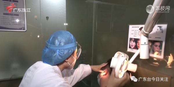 30岁小伙突发性耳聋？这些“伤耳”习惯很多人都有