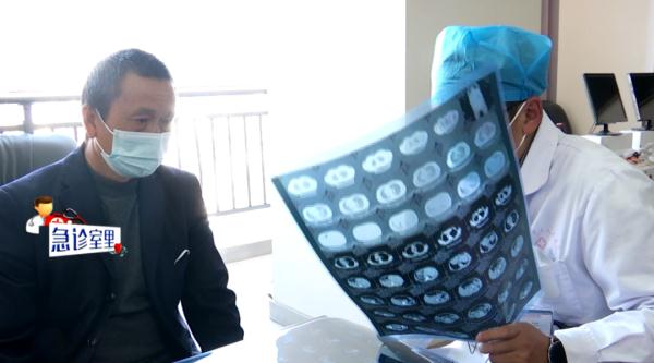立即抢救！女子体内取出约200颗胆结石！医生提醒：别让小病拖成大病！