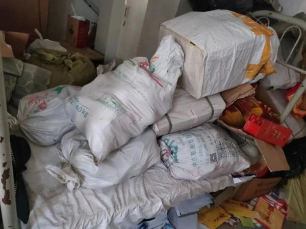 河南原阳警方一举捣毁生产、仓储假酒窝点，涉案70余万元！