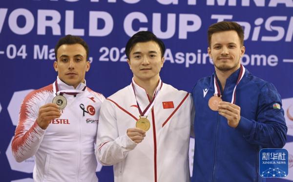 国际体联世界杯赛多哈站：刘洋吊环夺冠