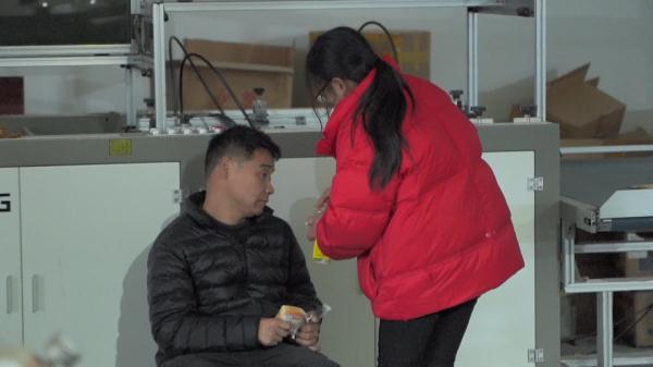 陆鸿，感动中国！