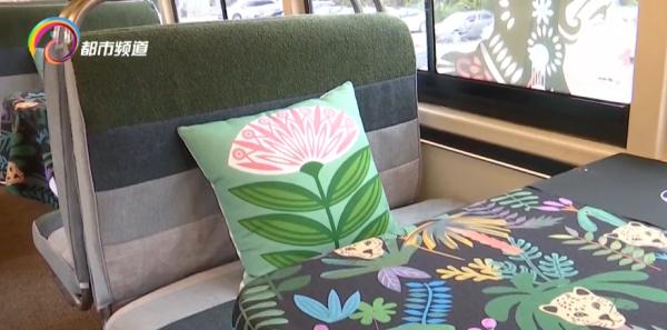 “咖啡巴士”来了！公交车变身移动咖啡屋，昆明人又解锁了新玩法！