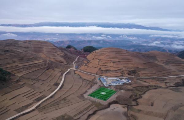 四川这座大山里 藏着一座“伯纳乌”