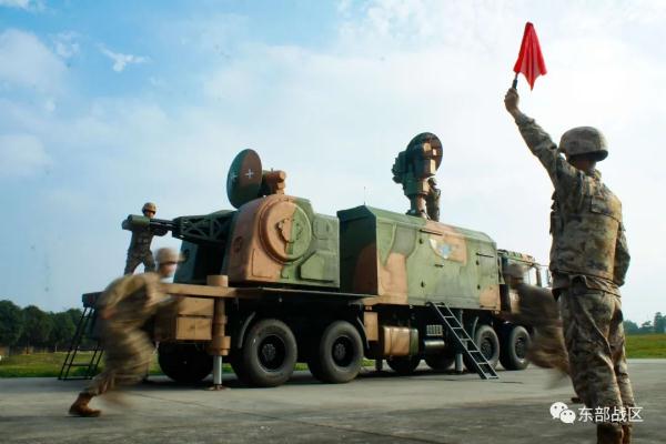 地空导弹兵,出击! 地空导弹兵,出击!