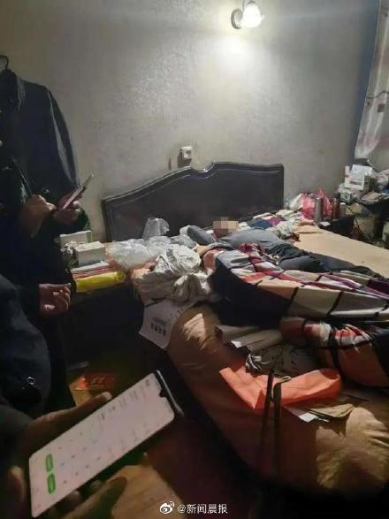 75岁老人中风 好友发现步数为0报警