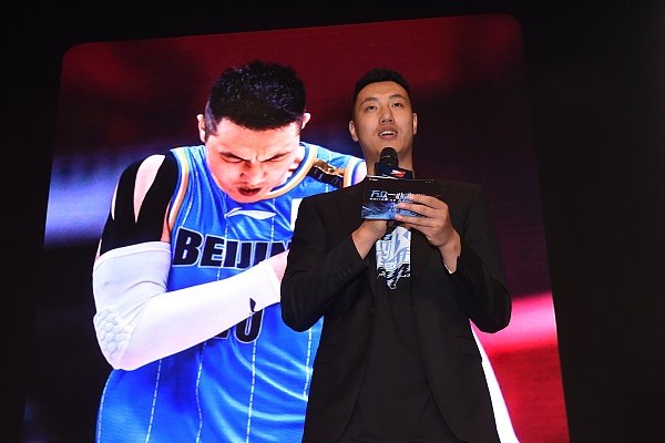 CBA | 北京首钢多人遭遇伤病 翟晓川肋部疼痛腿部有点肿