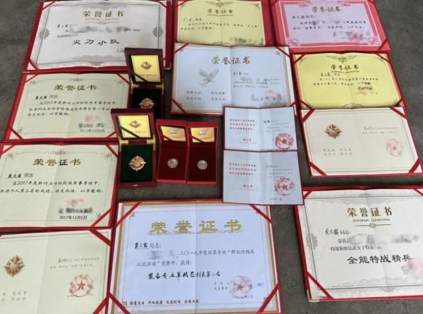 “蒙眼拆装枪”拼速度,特战玫瑰破纪录! “蒙眼拆装枪”拼速度,特战玫瑰破纪录!