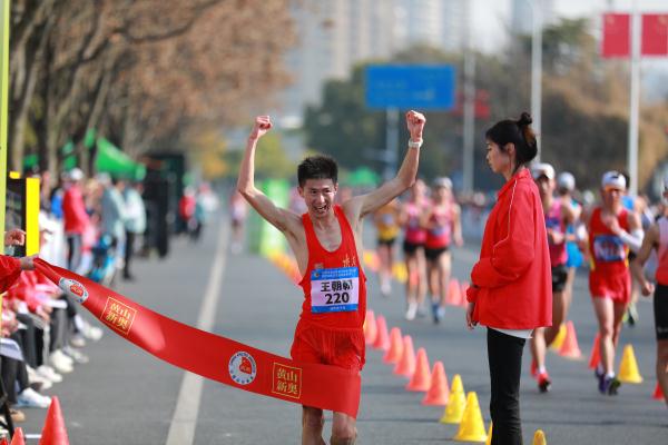 老将将迎第八次世锦赛之旅 看中国竞走的追赶与激励 老将将迎第八次世锦赛之旅 看中国竞走的追赶与激励