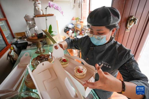 金叵罗“长”出小米酥