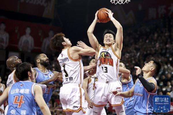 CBA常规赛 | 吉林九台农商银行胜山东高速