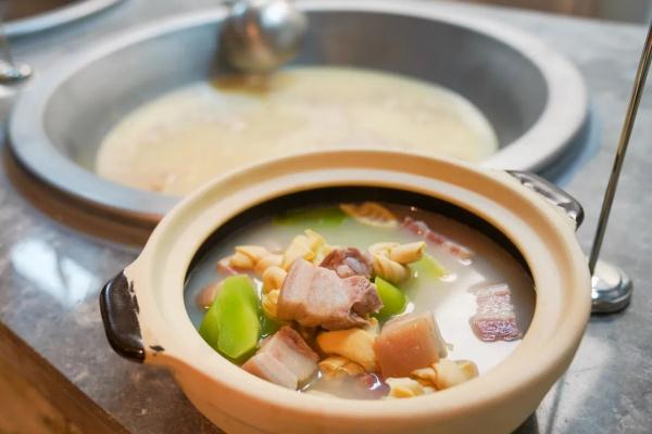 上海人吃了80多年的老字号回来了！TA曾是老卢湾们的“第二食堂”