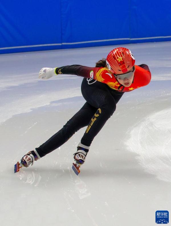短道速滑——世锦赛:中国队进行赛前训练 短道速滑——世锦赛:中国队进行赛前训练