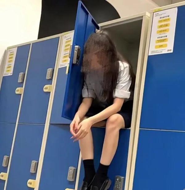 知名商场回应:禁止这种行为!网友力挺:看着就烦 知名商场回应:禁止这种行为!网友力挺:看着就烦