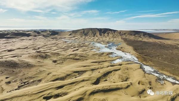 奇幻!青海这里现“沙漠雅丹”美景 奇幻!青海这里现“沙漠雅丹”美景