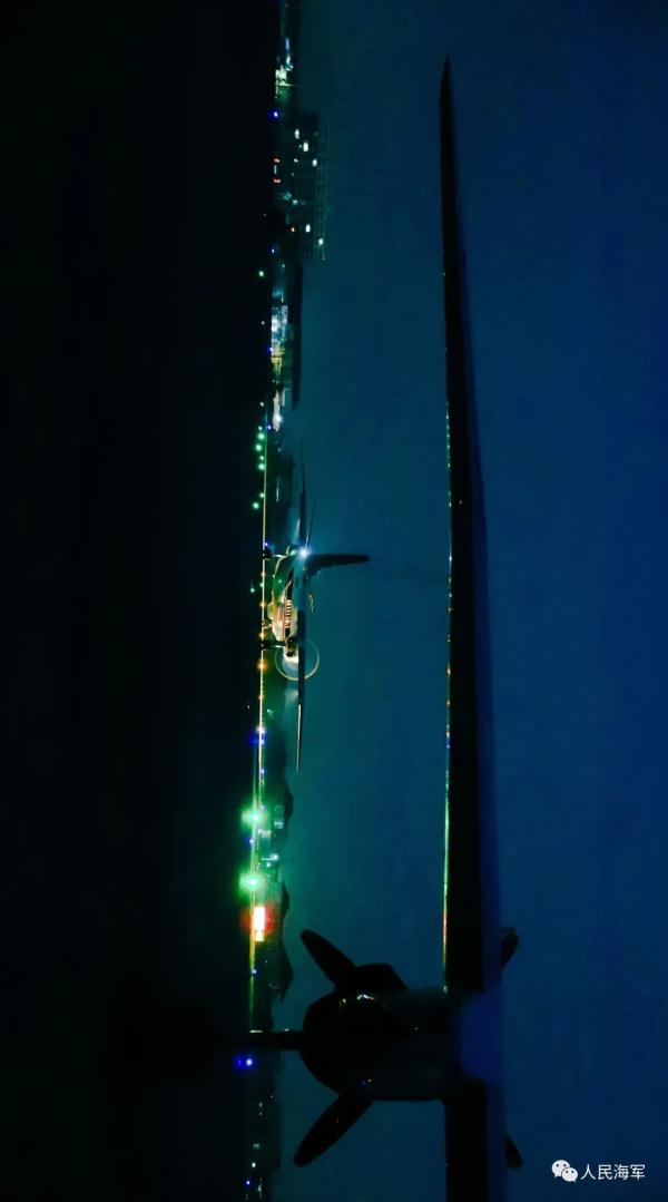 “检查好,可以起飞!”飞行学员夜航训练大片来了 “检查好,可以起飞!”飞行学员夜航训练大片来了