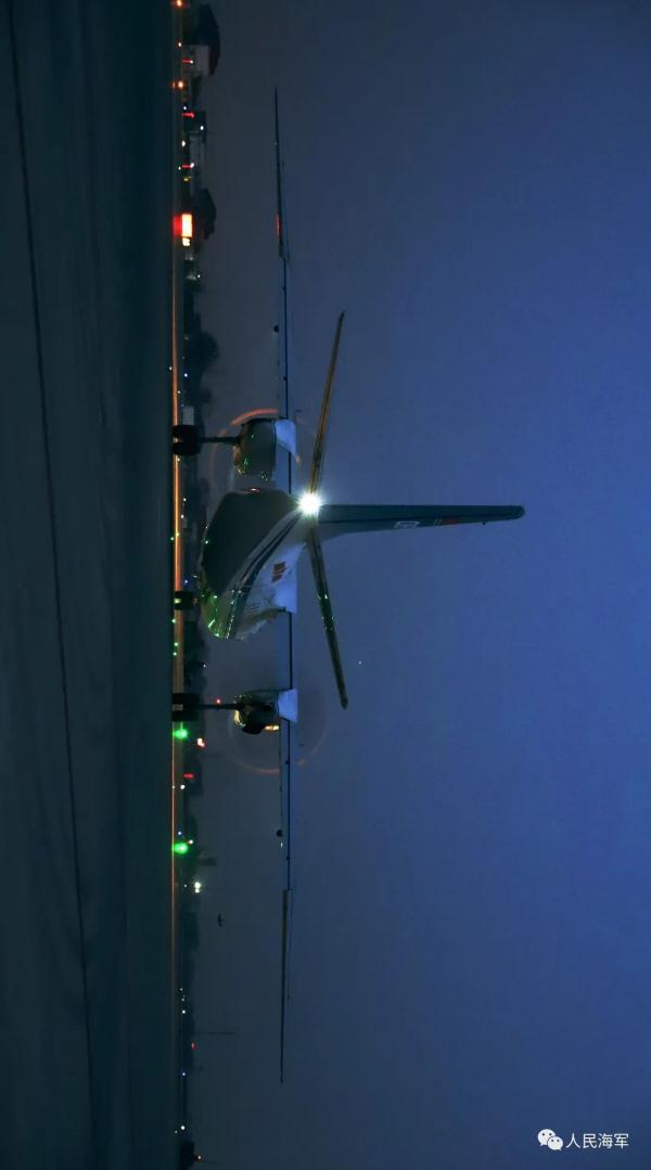 “检查好,可以起飞!”飞行学员夜航训练大片来了 “检查好,可以起飞!”飞行学员夜航训练大片来了