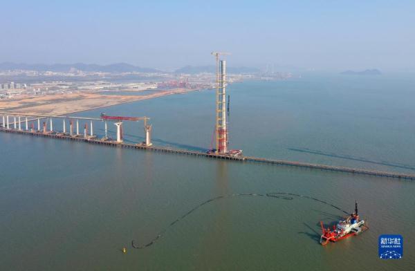 黄茅海跨海通道雏形初现