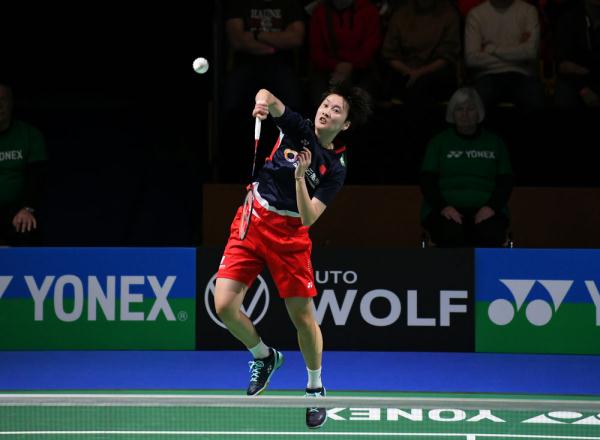 德国羽毛球公开赛 | 李诗沣完胜桃田贤斗,陈雨菲、何冰娇无缘决赛 德国羽毛球公开赛 | 李诗沣完胜桃田贤斗,陈雨菲、何冰娇无缘决赛