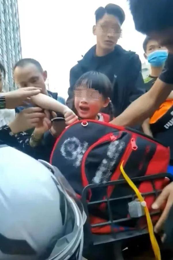 用共享单车带娃？太悬了！