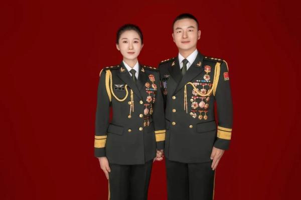 两栖+特战,恭喜这对军恋王炸组合双双立功,双囍临门! 两栖+特战,恭喜这对军恋王炸组合双双立功,双囍临门!