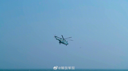 直击直升机着舰训练