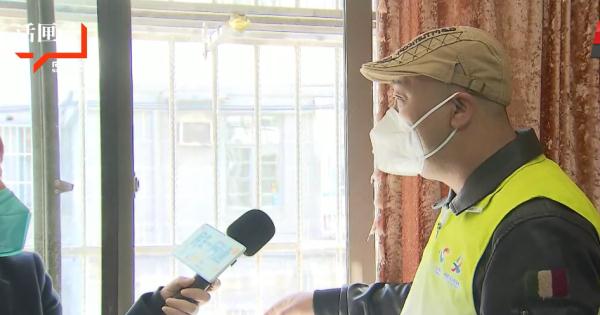 居民崩溃！苍蝇每天盘旋窗外，天热时铺天盖地，只因楼下邻居…