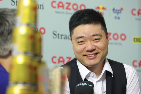 丁俊晖：中式台球更易在职业和业余间找到平衡