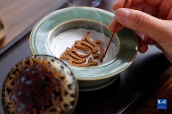 新华全媒+丨花式饮茶“新姿”展现新消费活力