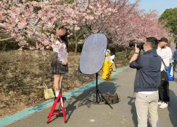 眼下上海最热门，今年恐怕要创历史！警方：大客流已是必然！