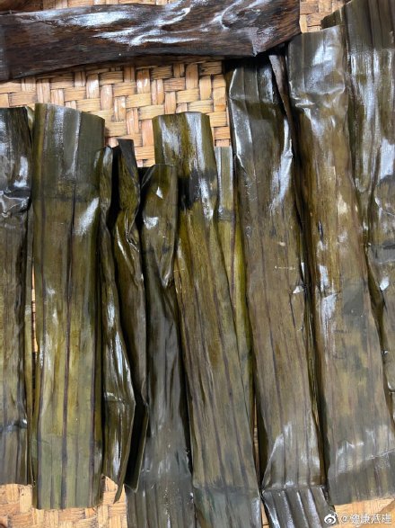 有流心还拉丝,广西街头糯唧唧美食,你确定不想尝一尝吗?你们那里它叫什么? 有流心还拉丝,广西街头糯唧唧美食,你确定不想尝一尝吗?你们那里它叫什么?