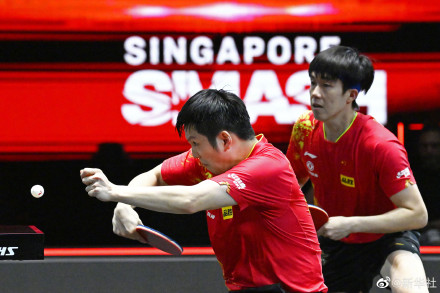 WTT新加坡大满贯樊振东王楚钦晋级八强