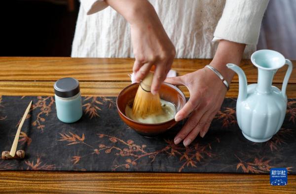 新华全媒+丨花式饮茶“新姿”展现新消费活力