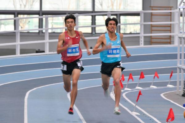刘德助打破男子1500米全国室内纪录