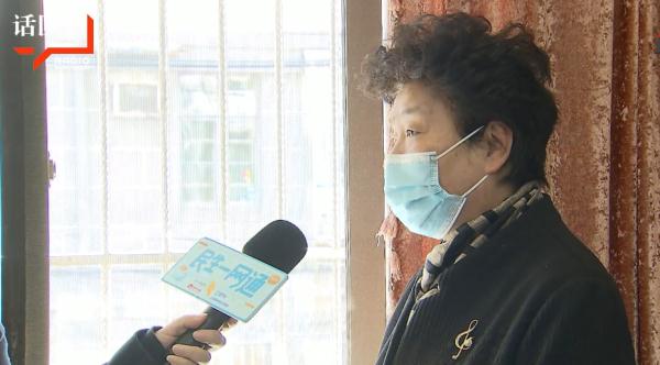 居民崩溃！苍蝇每天盘旋窗外，天热时铺天盖地，只因楼下邻居…