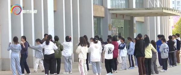 云南农大丁同学又火了,这次是因为...... 云南农大丁同学又火了,这次是因为......