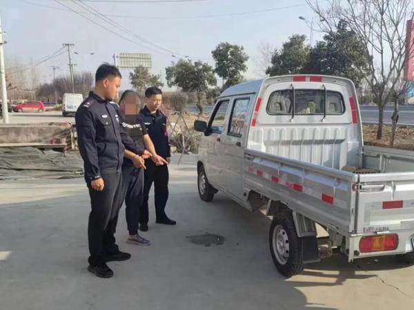 为了不被发现，男子将车上的三元催化器偷走后，再把买来的副厂便宜的给换上