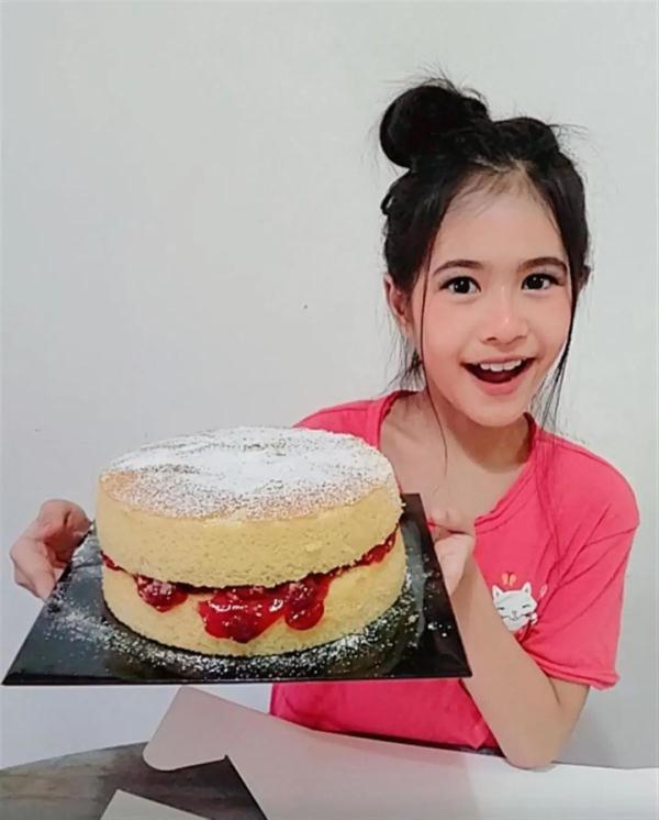 12岁童星片场被摔至尿失禁且无法行走！原因让人愤怒