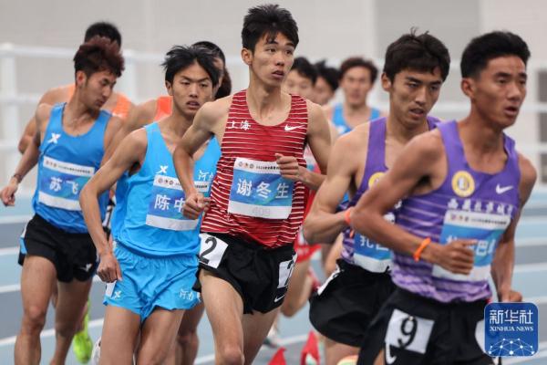 全国室内田径锦标赛:男子3000米赛况 全国室内田径锦标赛:男子3000米赛况