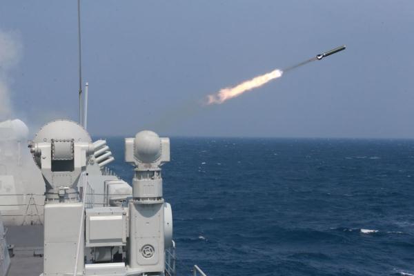 精彩大图!南部战区海军踏浪出击砺精兵 精彩大图!南部战区海军踏浪出击砺精兵