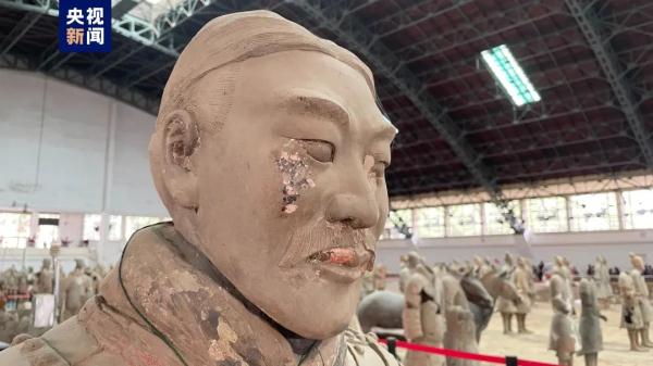 震撼！兵马俑又有新发现！